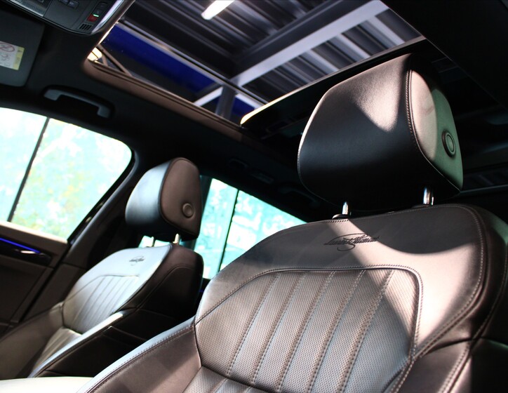 Škoda Superb 12