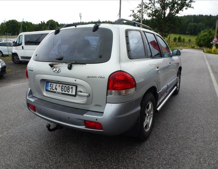 Hyundai Santa Fe 8