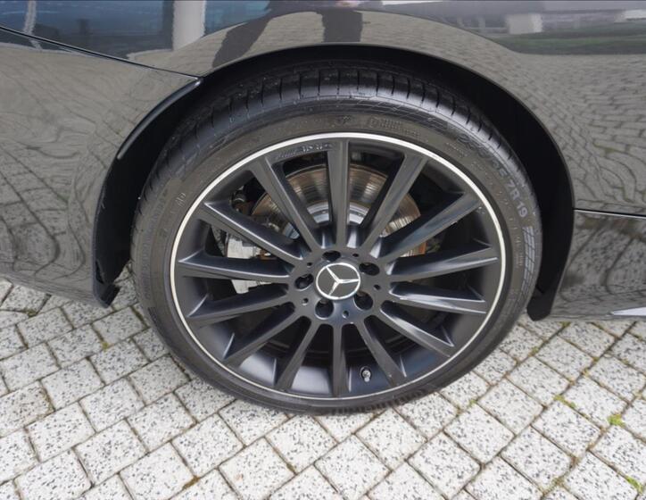 Mercedes-Benz Třídy C 7