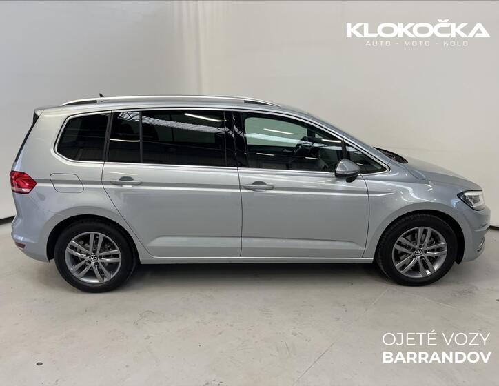 Volkswagen Touran 3