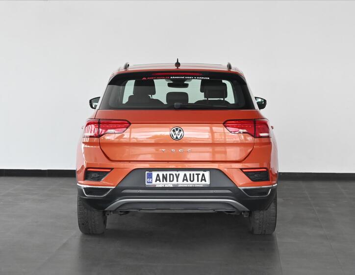 Volkswagen T-Roc 4