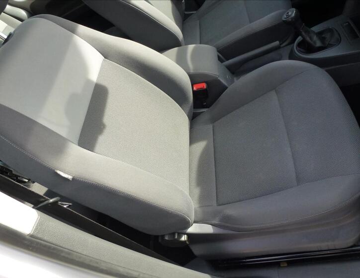Volkswagen Caddy 23