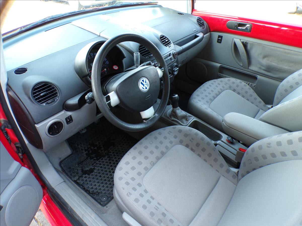Volkswagen New Beetle