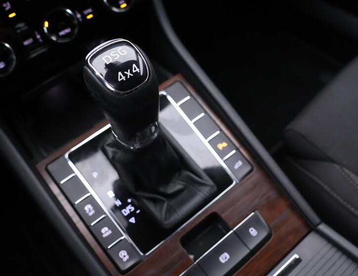 Škoda Superb 33