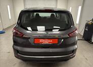 Ford S-MAX 6