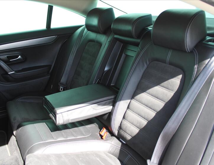 Volkswagen CC 11