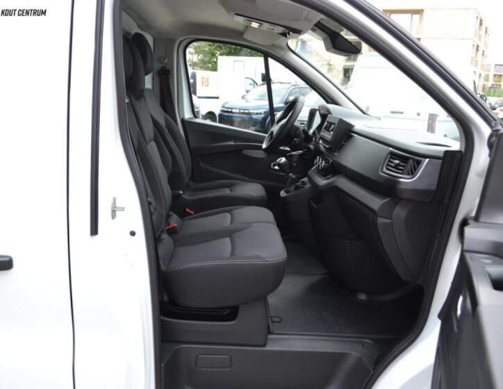 Renault Trafic 9