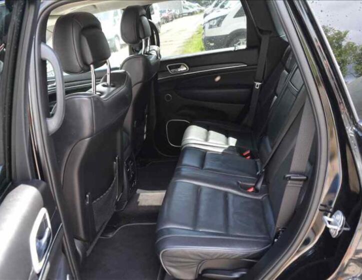 Jeep Grand Cherokee 18