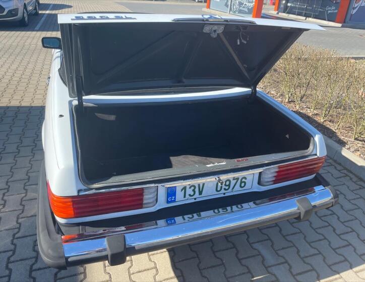 Mercedes-Benz SL 9