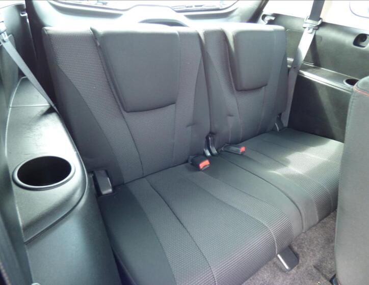 Mazda 5 44