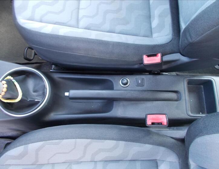 Škoda Roomster 22