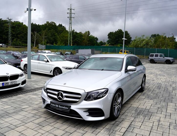 Mercedes-Benz Třídy E 2