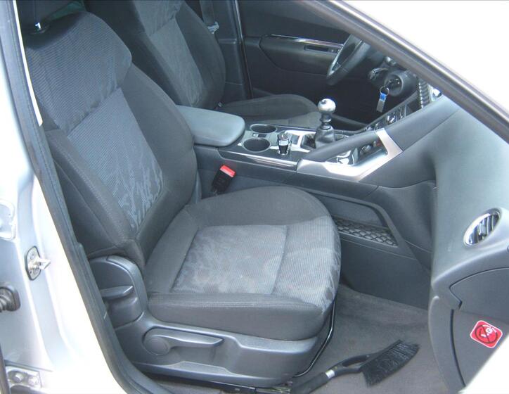 Peugeot 3008 13