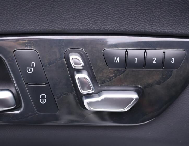 Mercedes-Benz CLS 19