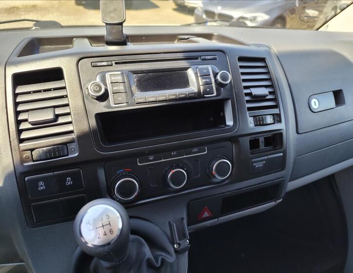 Volkswagen Transporter 21