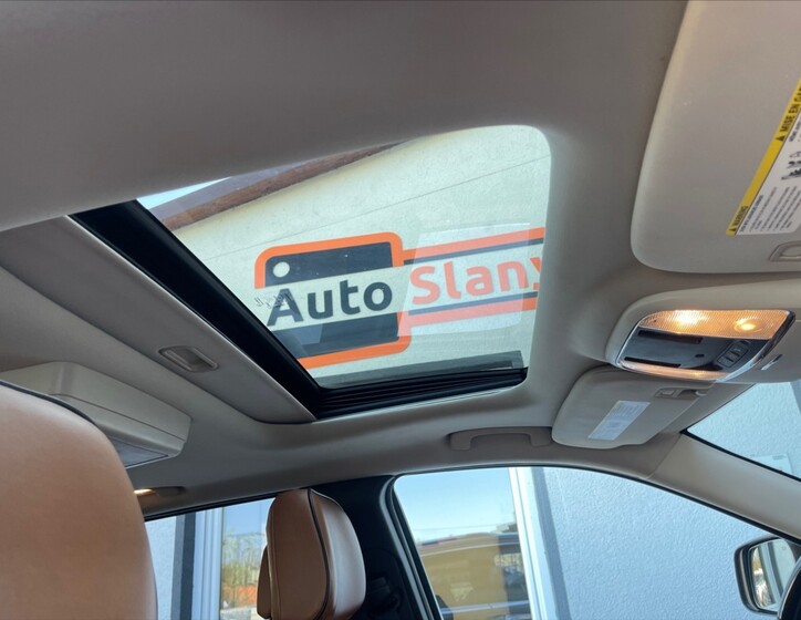Jeep Grand Cherokee 25