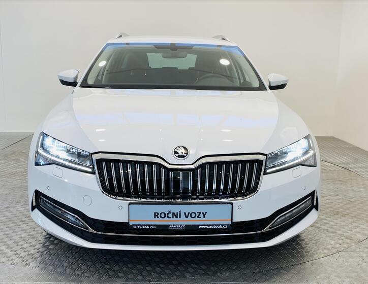 Škoda Superb 4