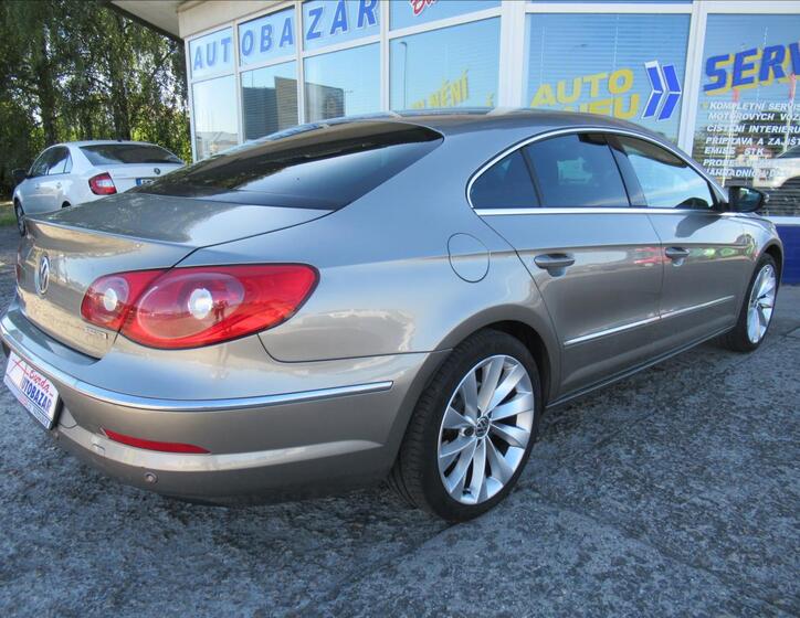 Volkswagen Passat 4