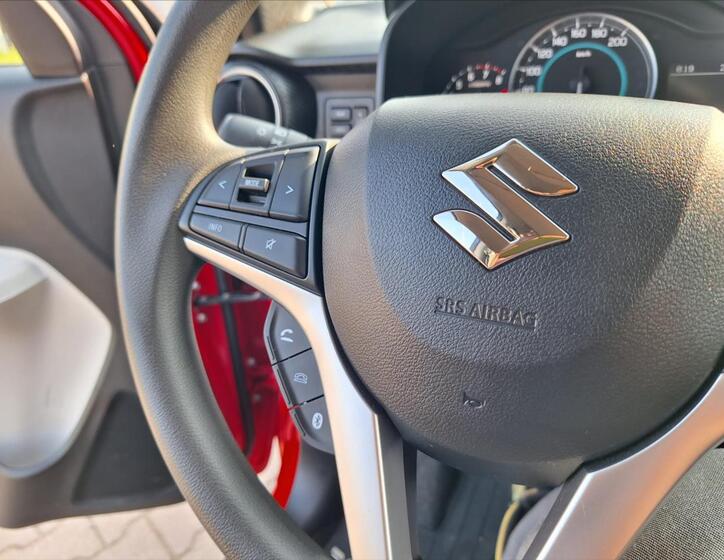 Suzuki Ignis 10