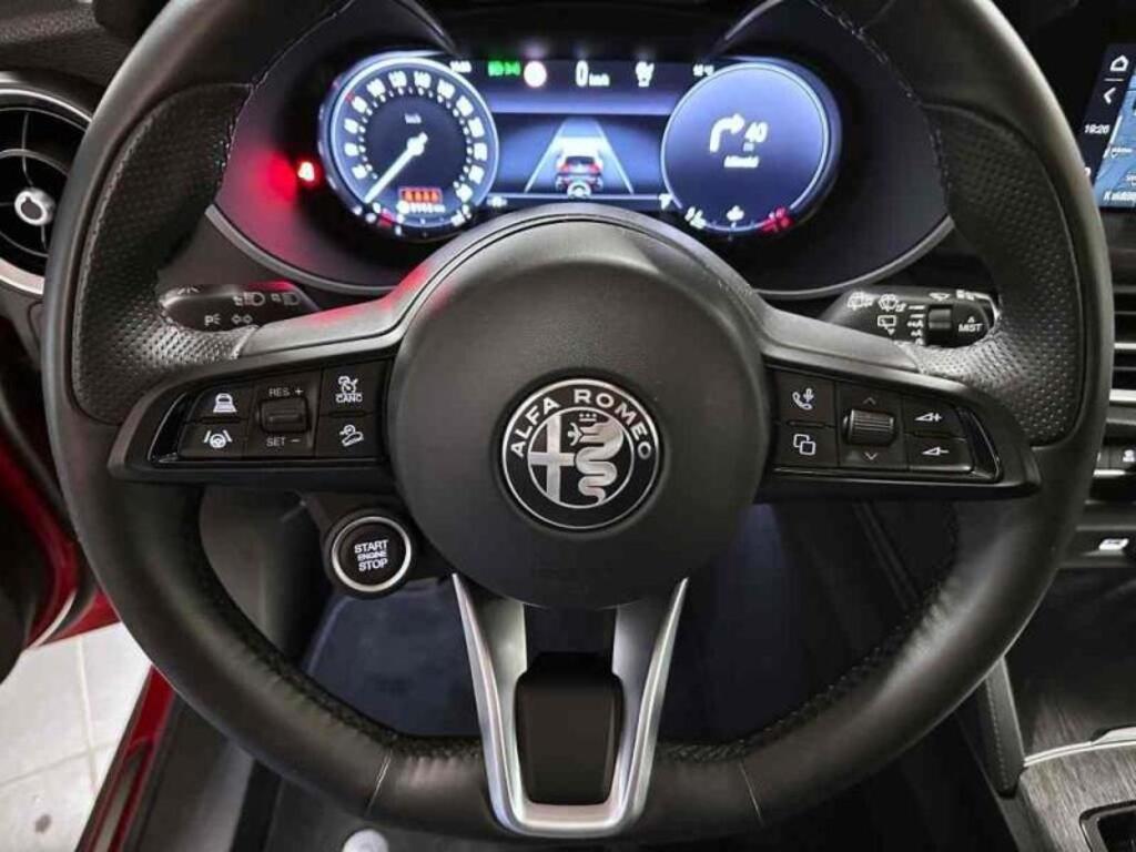 Alfa Romeo Stelvio 18