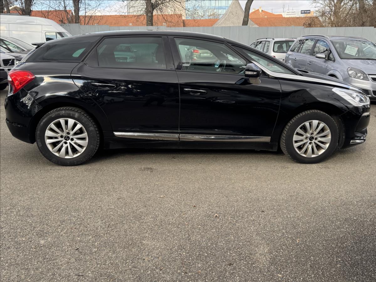 Citroën DS5