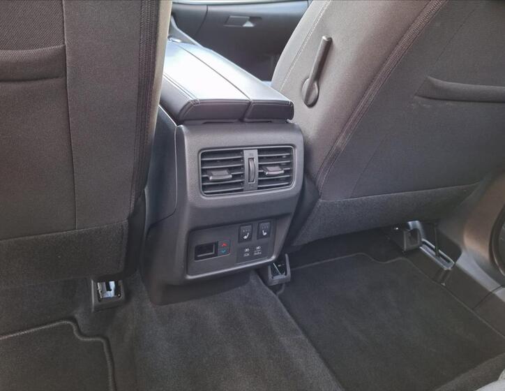 Nissan X-Trail 12