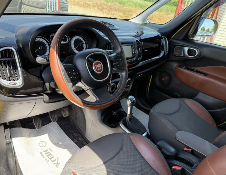 Fiat 500L 11