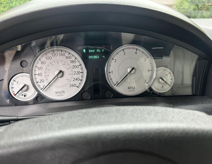 Chrysler 300C 46