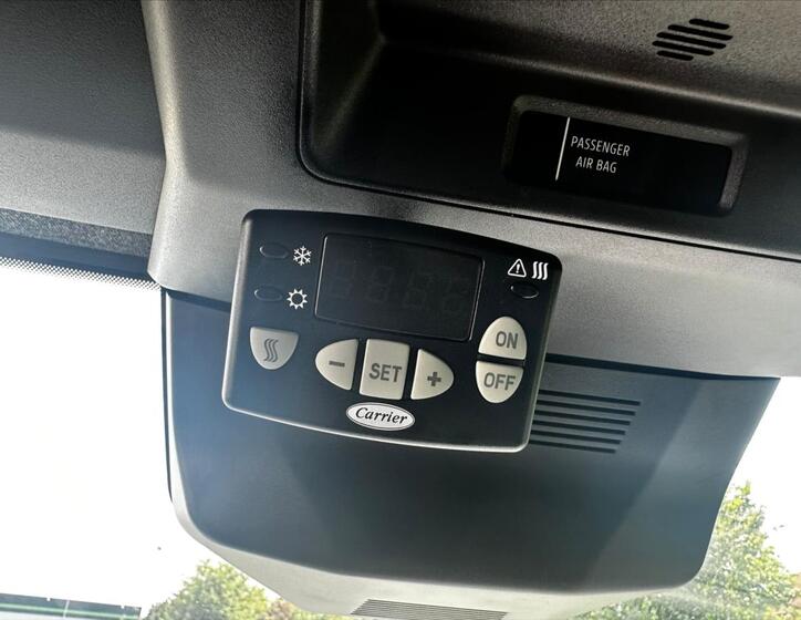 Nissan Interstar 4