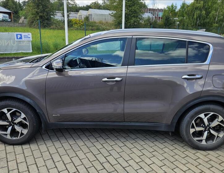 KIA Sportage 4