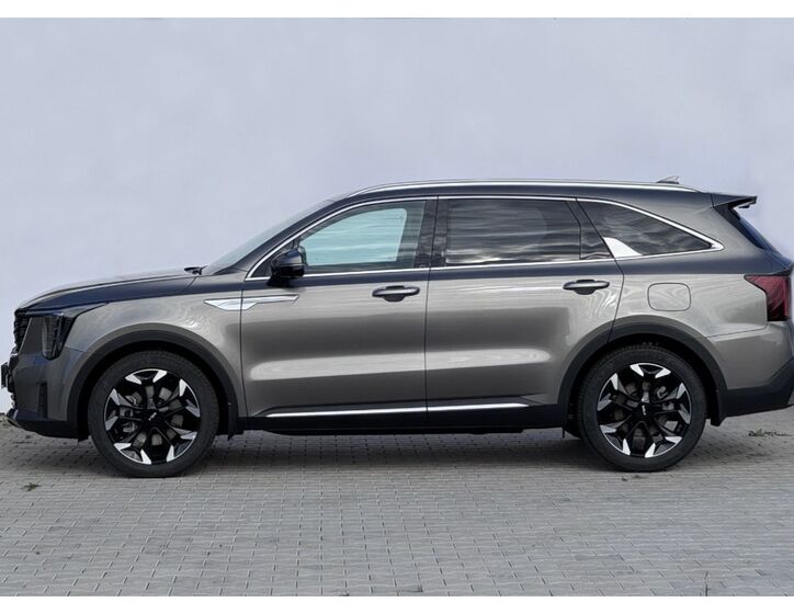 KIA Sorento 4