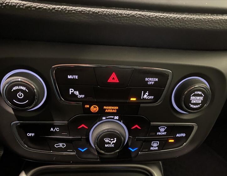 Jeep Compass 13