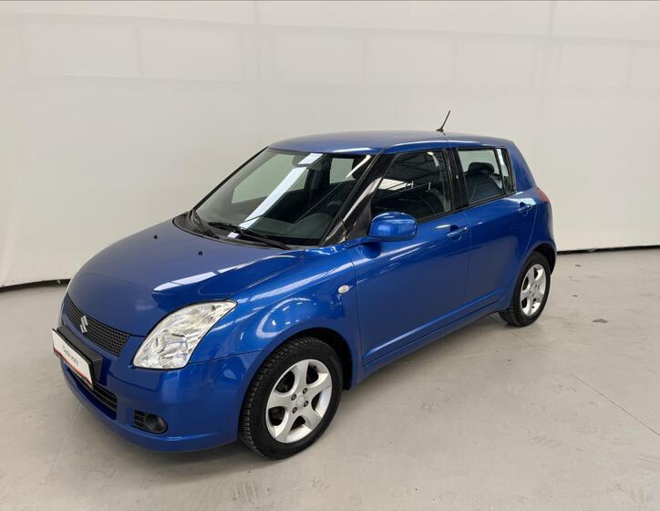 Suzuki Swift 1