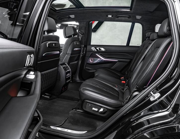BMW X7 16