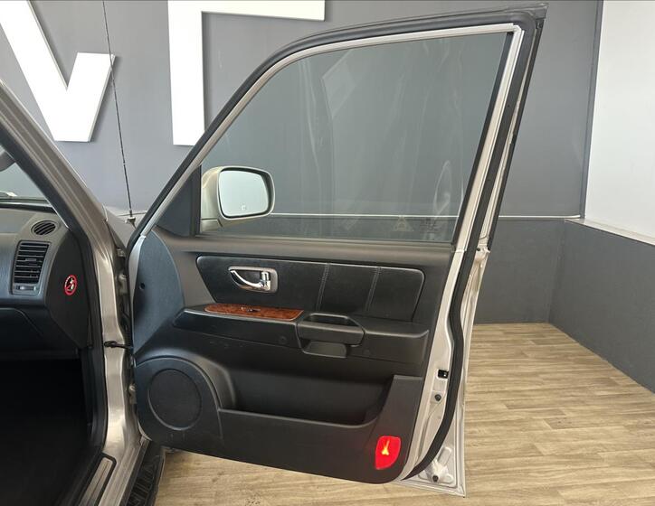 Hyundai Terracan 21
