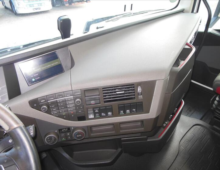 Volvo Ostatní 20