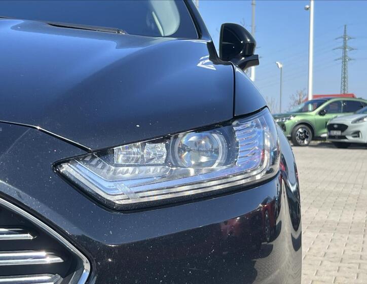 Ford Mondeo 9