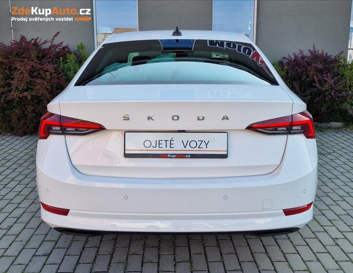 Škoda Octavia 9