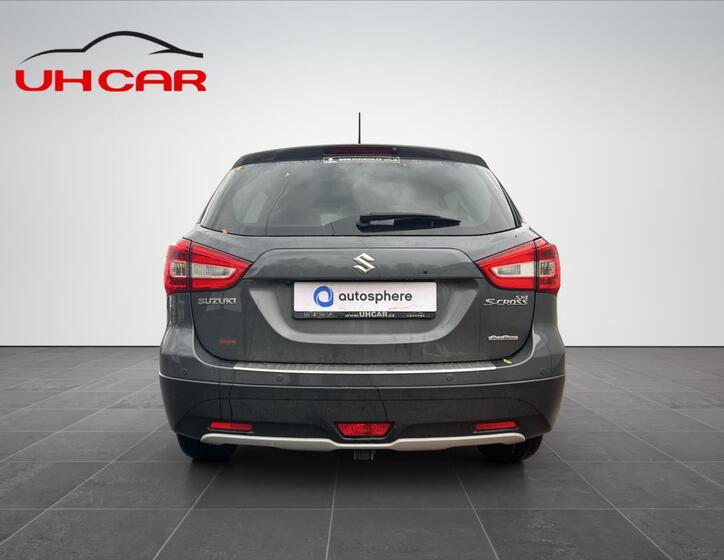 Suzuki SX4 S-Cross 6