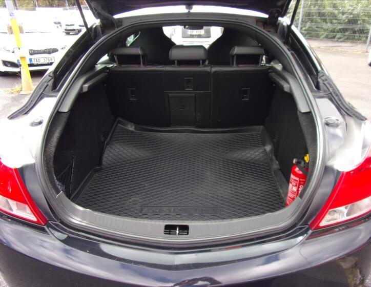 Opel Insignia 13