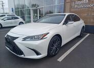 Lexus ES 300h 1