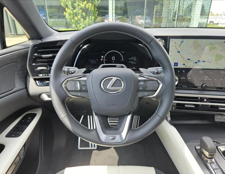 Lexus RX 500h 23