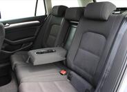 Volkswagen Passat 11