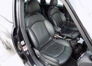 Mini Countryman 17