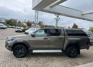Toyota Hilux 3