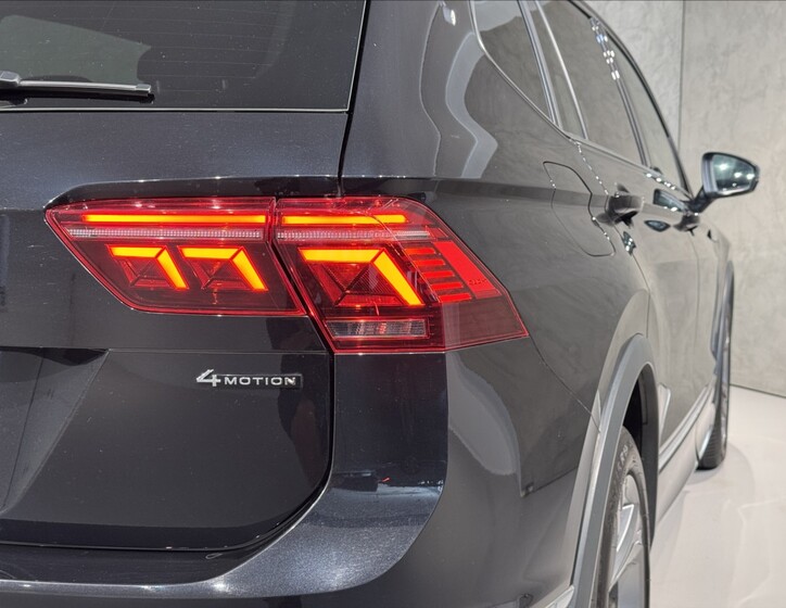 Volkswagen Tiguan Allspace 11