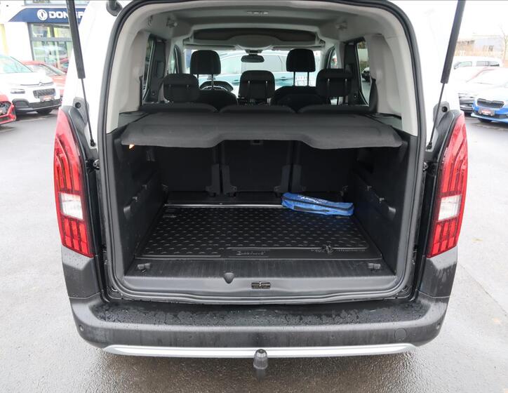 Peugeot Rifter 22