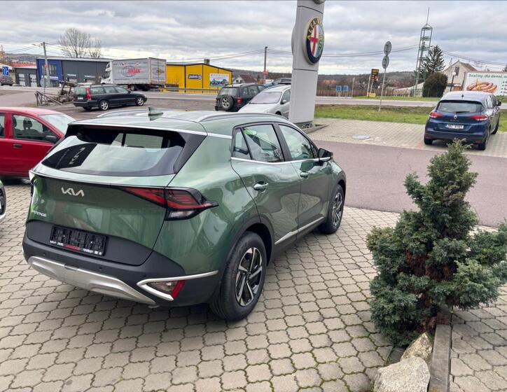 KIA Sportage 4
