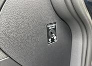 Volkswagen Golf 31