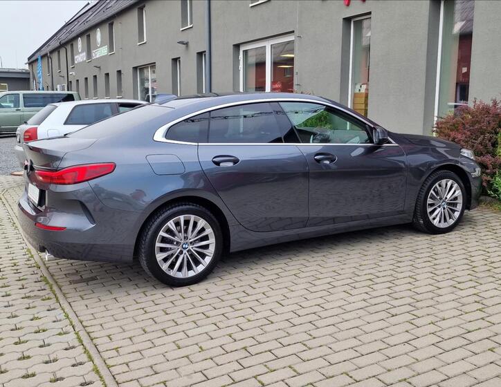 BMW Řada 2 11